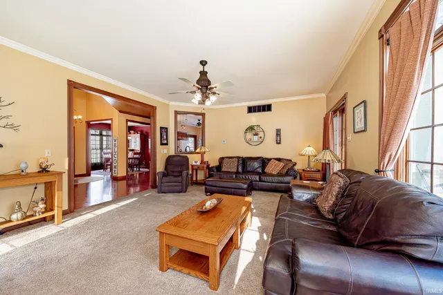 $585,000 | 1911 South 500 East, Columbia City, IN 46725