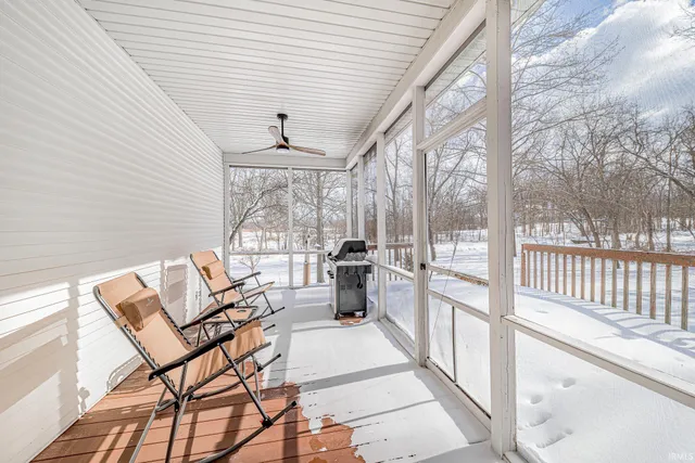 $585,000 | 1911 South 500 East, Columbia City, IN 46725