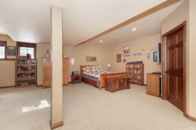 $585,000 | 1911 South 500 East, Columbia City, IN 46725