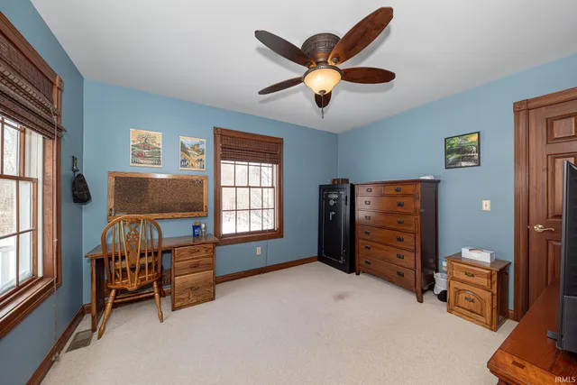 $585,000 | 1911 South 500 East, Columbia City, IN 46725