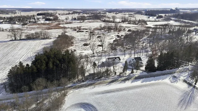 $585,000 | 1911 South 500 East, Columbia City, IN 46725