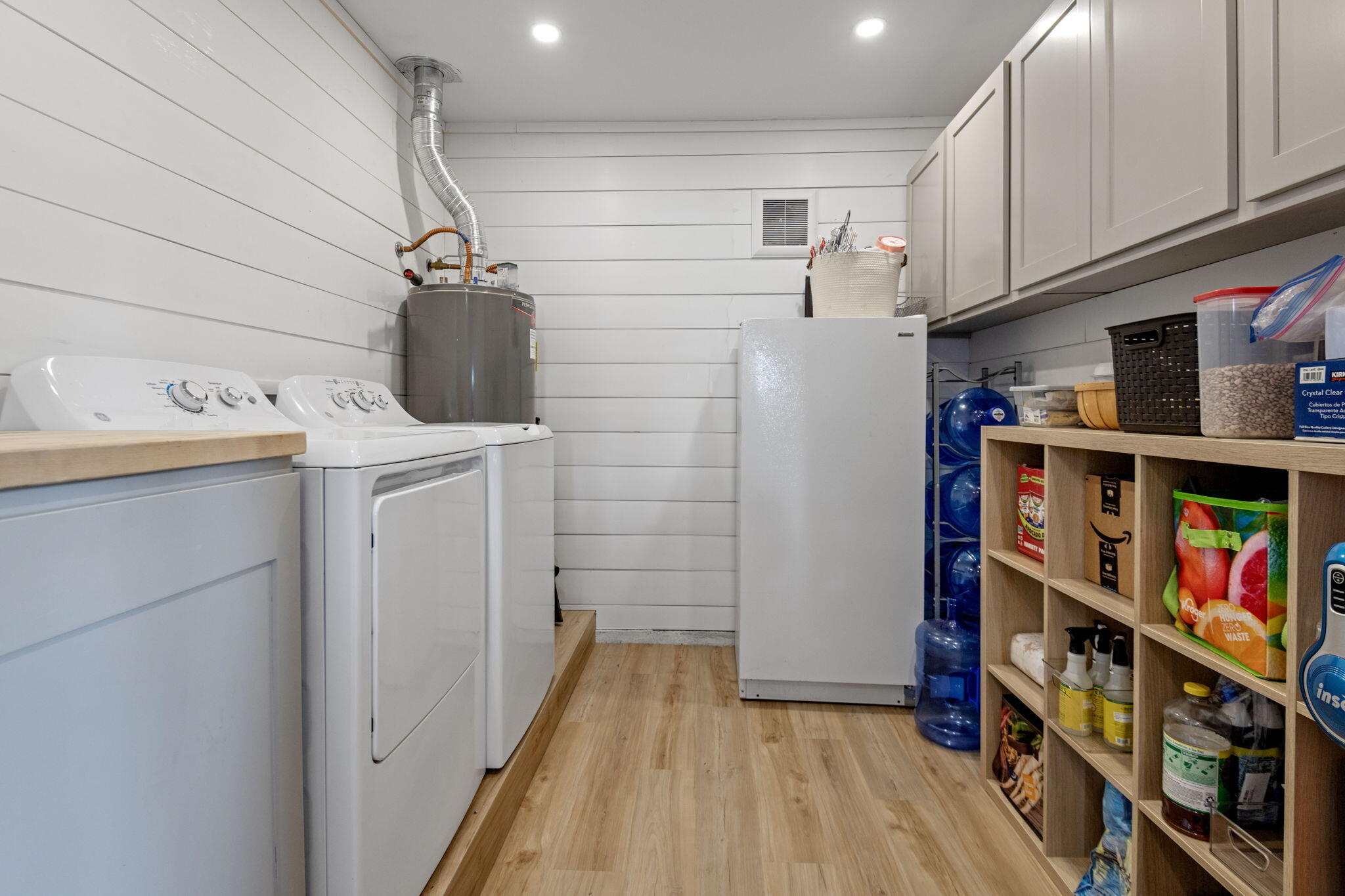 1971 Southwest 25th Street Redmond, OR 97756 - Photo 20 of 30 a utility room with closet dryer and washer