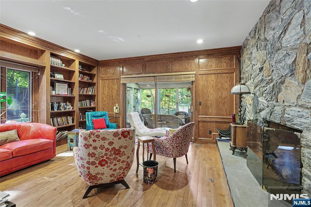 9 Cameron Road Saddle River, NJ 07458 - Photo 20 of 50 Gallery Image 20