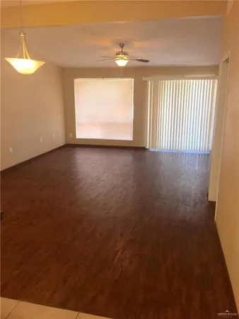$800 | 800 East Dallas Avenue, Unit 9, McAllen, TX 78501