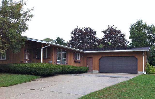 1357 Tomike Street, Lake Geneva, WI 53147