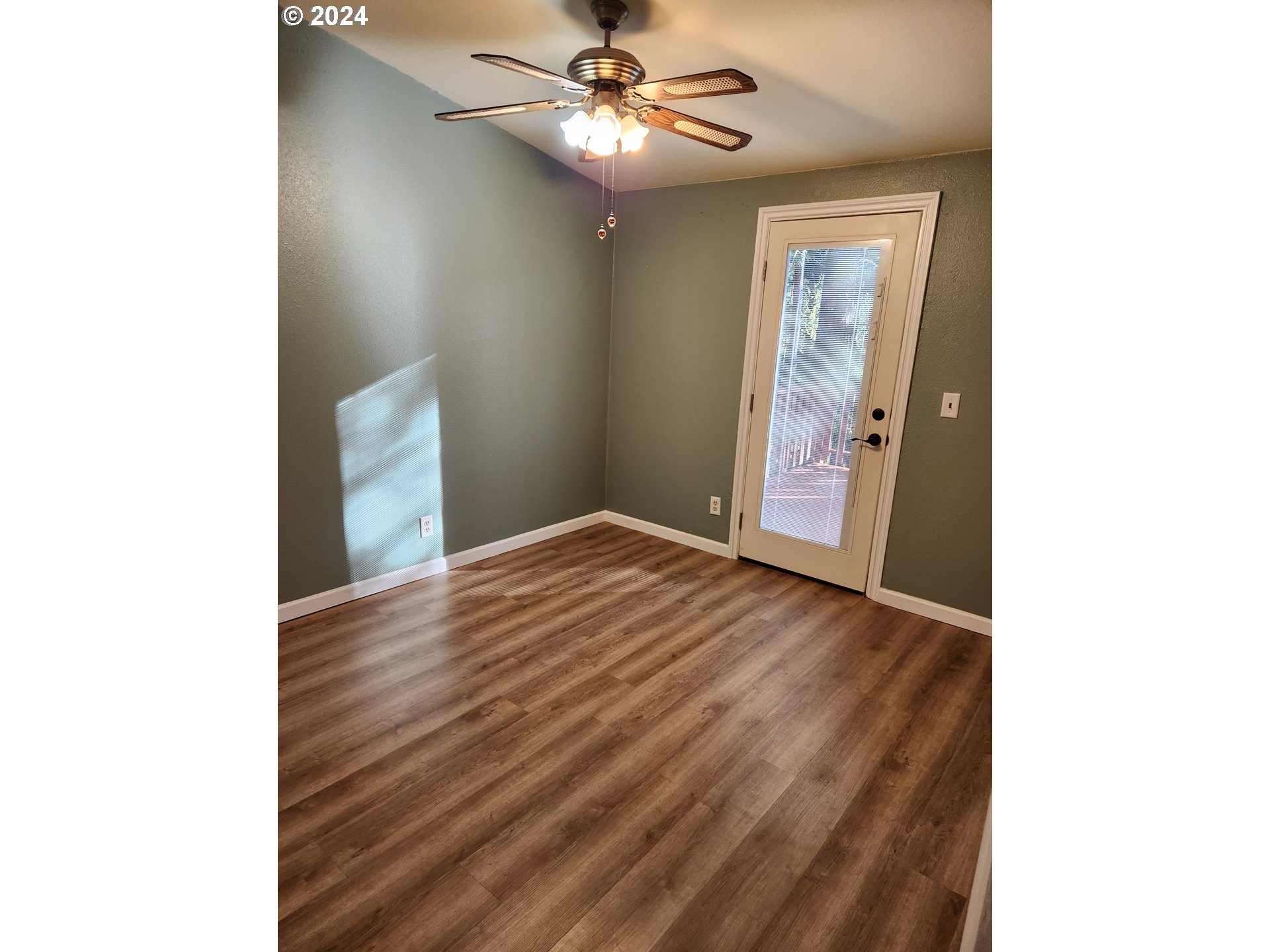 84340 Clear Lake Road Florence, OR 97439 - Photo 15 of 43 Bedroom