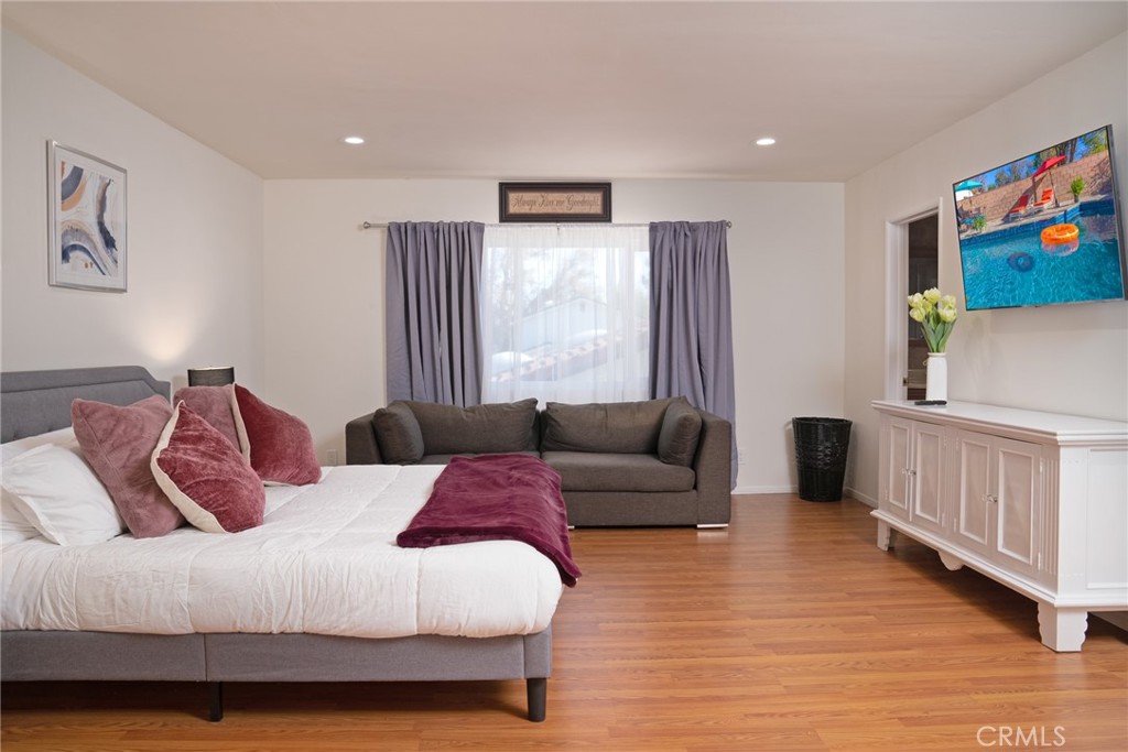 10660 Melvin Avenue Porter Ranch, CA 91326 - Photo 26 of 70