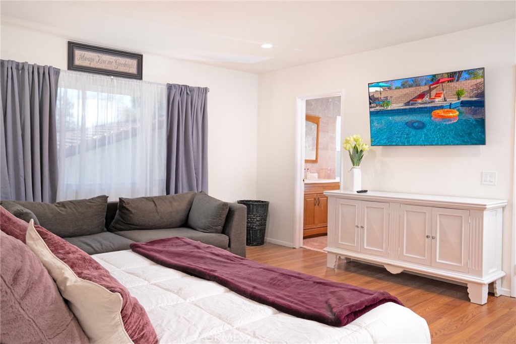 10660 Melvin Avenue Porter Ranch, CA 91326 - Photo 27 of 70