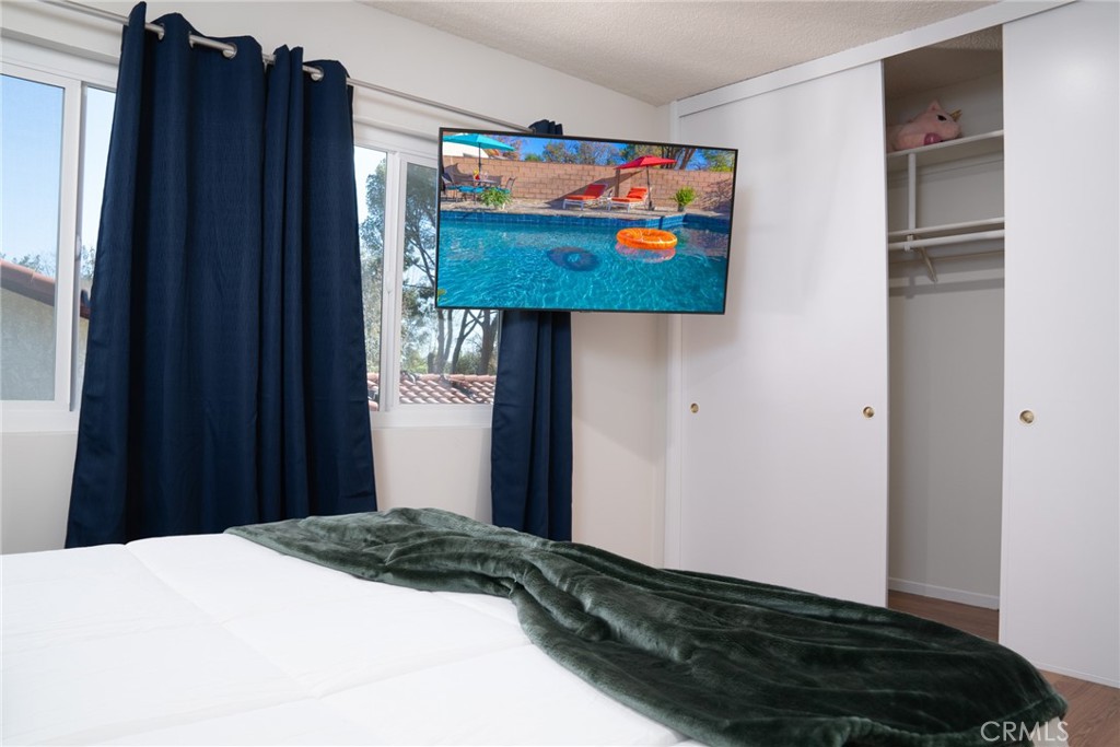 10660 Melvin Avenue Porter Ranch, CA 91326 - Photo 32 of 70