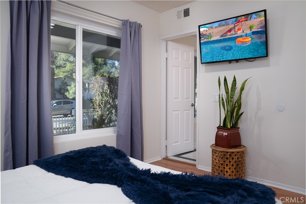 10660 Melvin Avenue Porter Ranch, CA 91326 - Photo 43 of 70