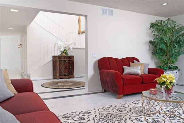 $6,500 | 10660 Melvin Avenue, Porter Ranch, CA 91326