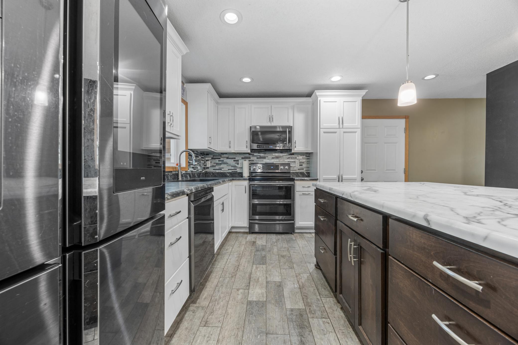 23273 Rus Dic Circle Fergus Falls, MN 56537 - Photo 10 of 36