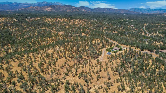$50,000 | Lot 9 Canto De Las Lupine Drive, Redding, CA 96001