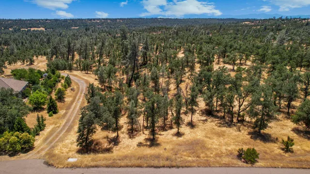 $50,000 | Lot 9 Canto De Las Lupine Drive, Redding, CA 96001