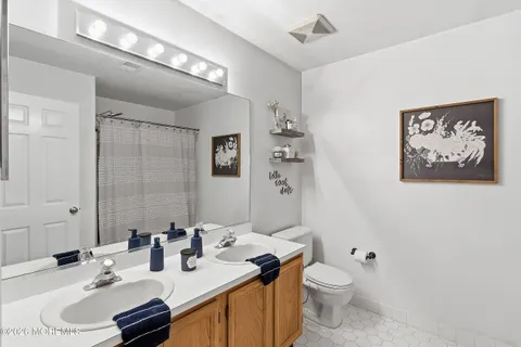 $599,000 | 22 Tower Hill Drive, Unit 1011, Red Bank, NJ 07701