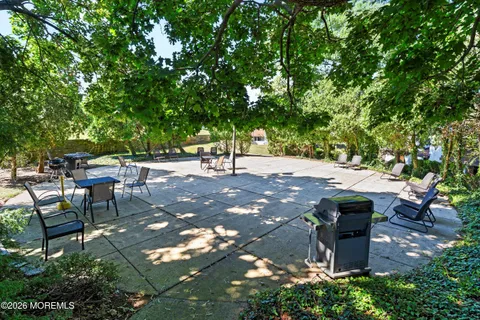 $599,000 | 22 Tower Hill Drive, Unit 1011, Red Bank, NJ 07701