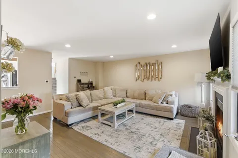 $599,000 | 22 Tower Hill Drive, Unit 1011, Red Bank, NJ 07701