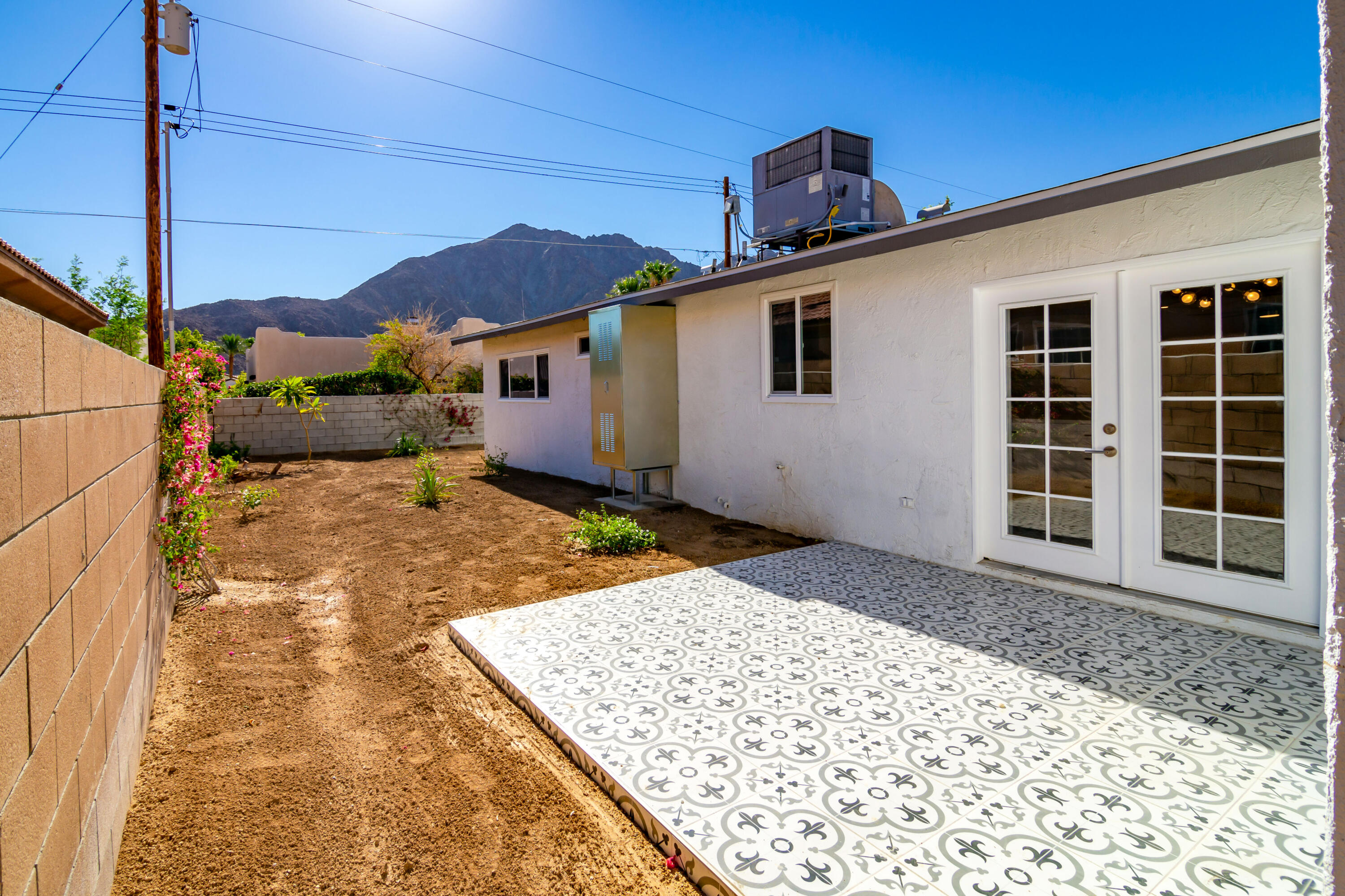 52880 Avenida Navarro La Quinta, CA 92253 - Photo 27 of 27 a view of a house with a snow