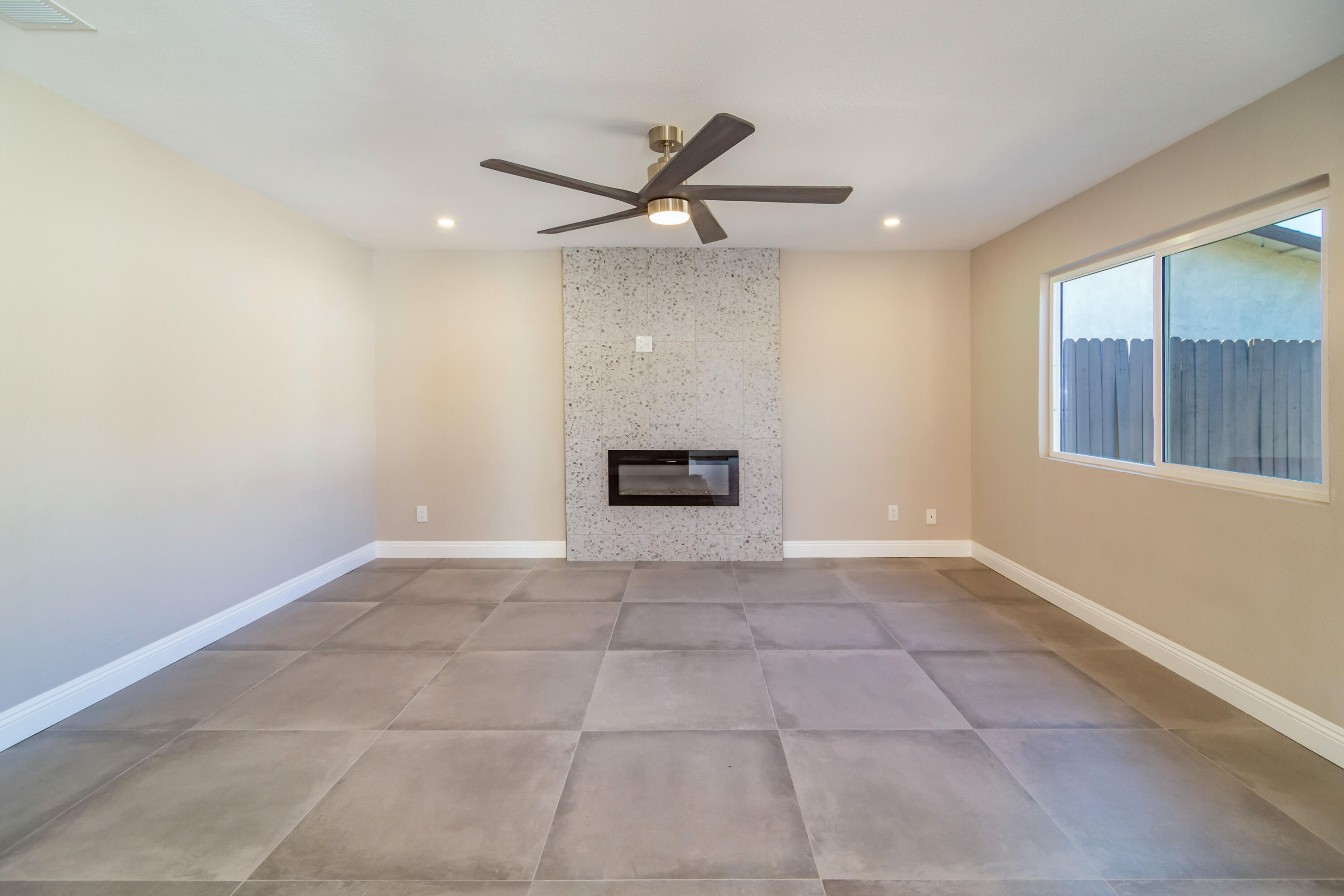 52880 Avenida Navarro La Quinta, CA 92253 - Photo 9 of 27 a view of an empty room with a window