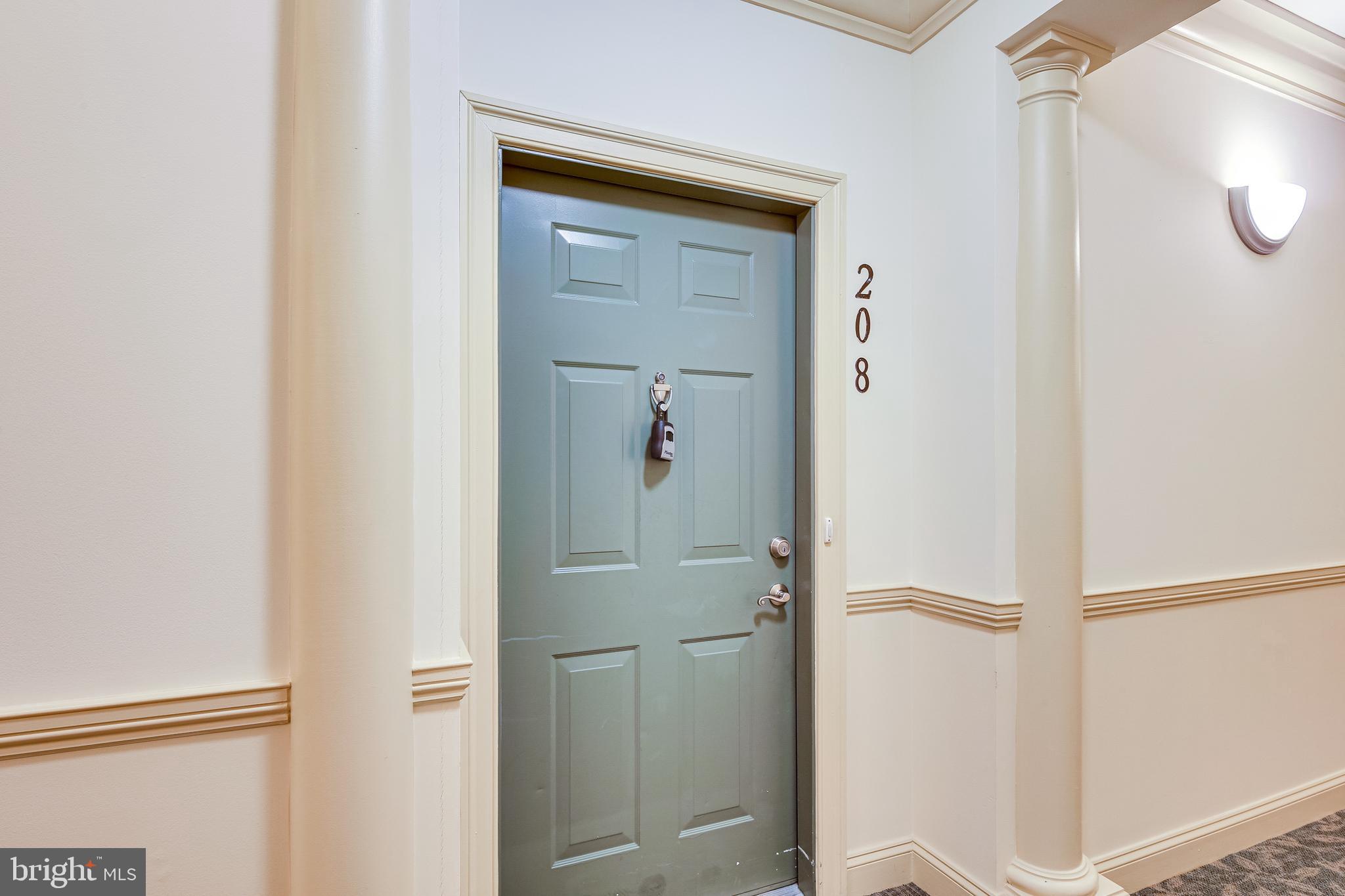 7315 Brookview Road, Unit 208 Elkridge, MD 21075 - Photo 3 of 40 Unit 208 Conveniently located by Elevator