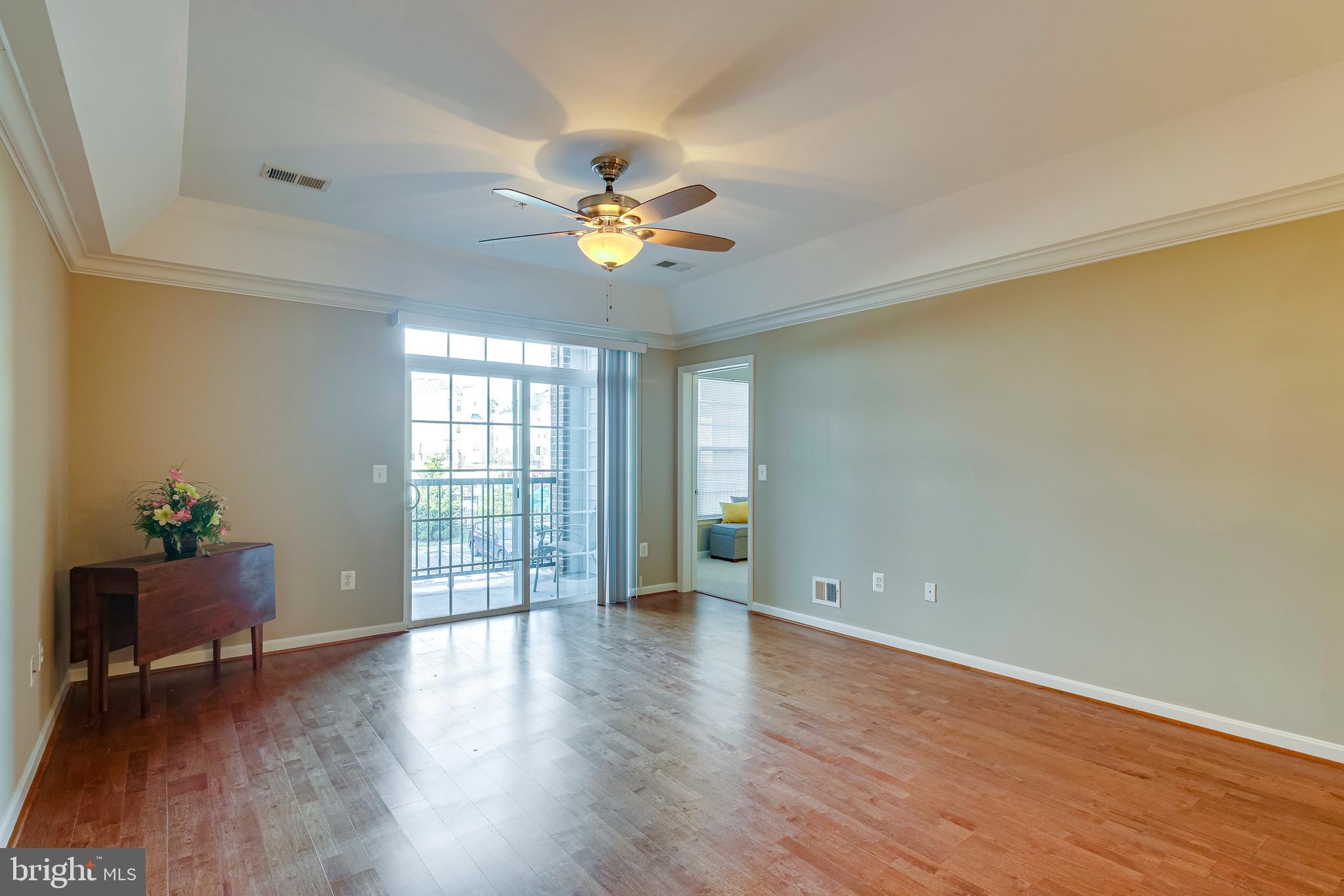 7315 Brookview Road, Unit 208 Elkridge, MD 21075 - Photo 6 of 40 Great Room measures 24x14