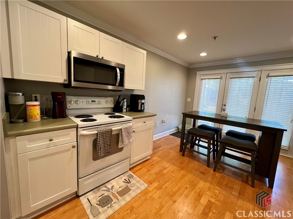 490 South Barnett Shoals Road, Unit 905 Athens, GA 30605 - Photo 5 of 16