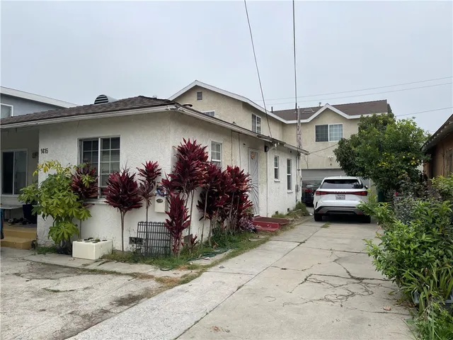 $1,199,999 | 1416 Orange Drive, Long Beach, CA 90813