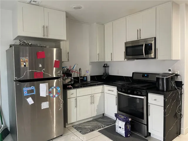 $1,199,999 | 1416 Orange Drive, Long Beach, CA 90813