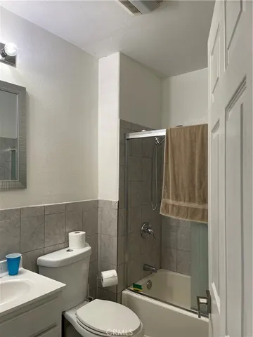 $1,199,999 | 1416 Orange Drive, Long Beach, CA 90813