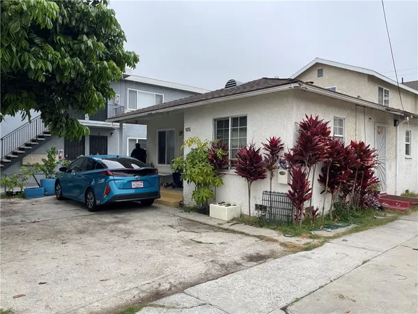 $1,299,999 | 1416 Orange Drive, Long Beach, CA 90813