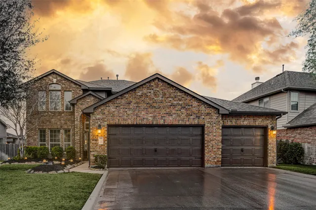 $425,000 | 11323 Lantana Reach Drive, Richmond, TX 77406