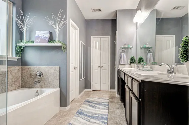 $425,000 | 11323 Lantana Reach Drive, Richmond, TX 77406