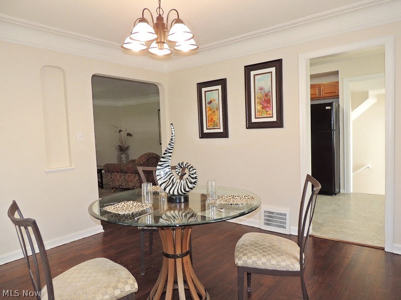 3600 Hildana Road Cleveland, OH 44120 - Photo 5 of 19 Gallery Image 5