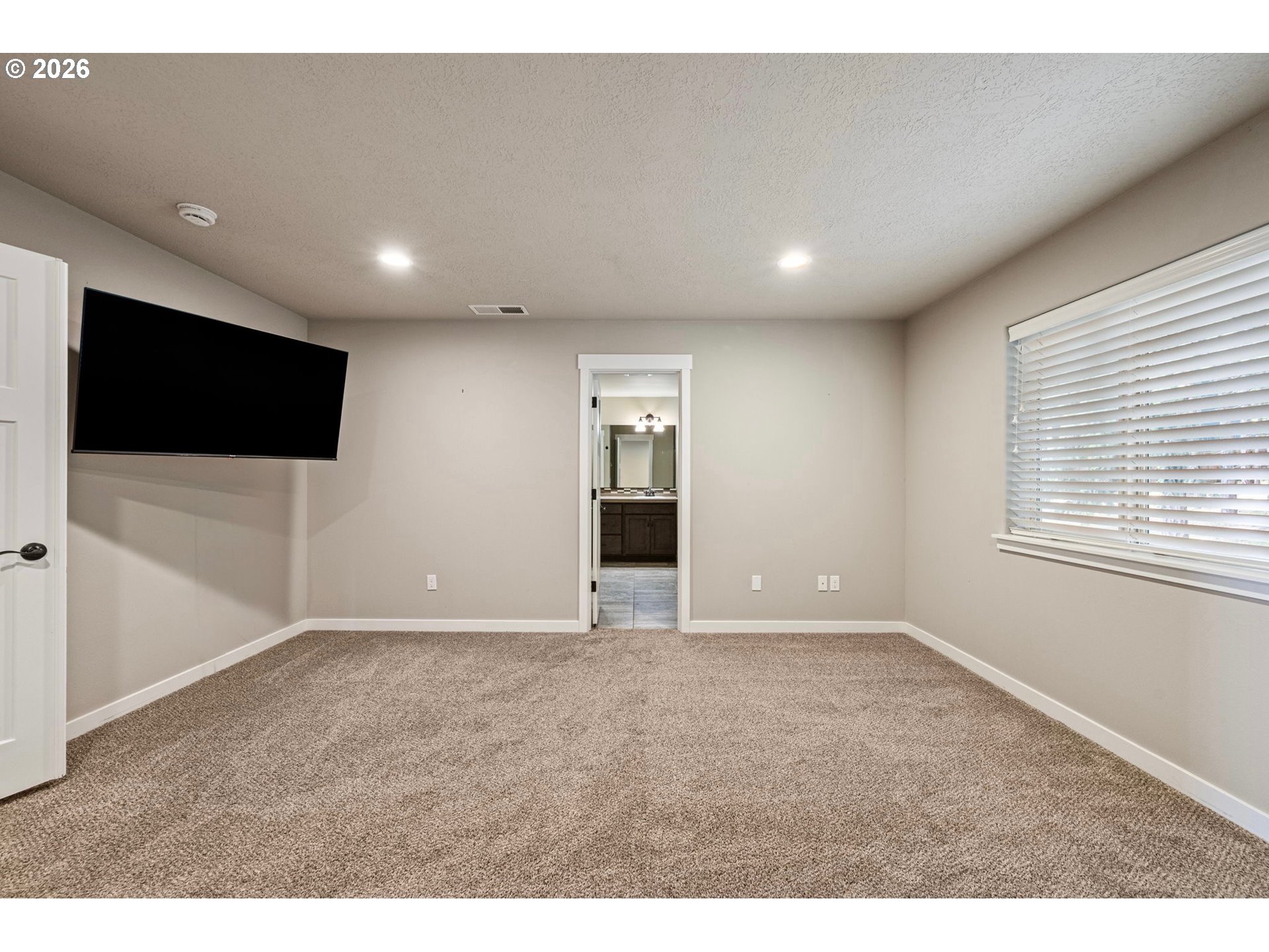 3237 Timberline Drive Eugene, OR 97405 - Photo 18 of 44
