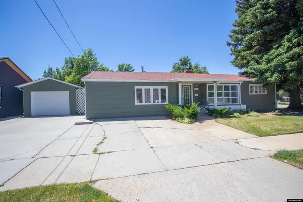 $290,000 | 241 West 11th Street, Casper, WY 82601