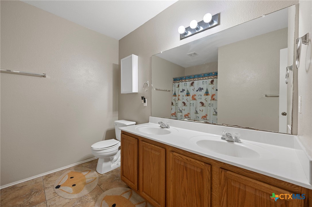 17813 Floribundas Lane Elgin, TX 78621 - Photo 22 of 37