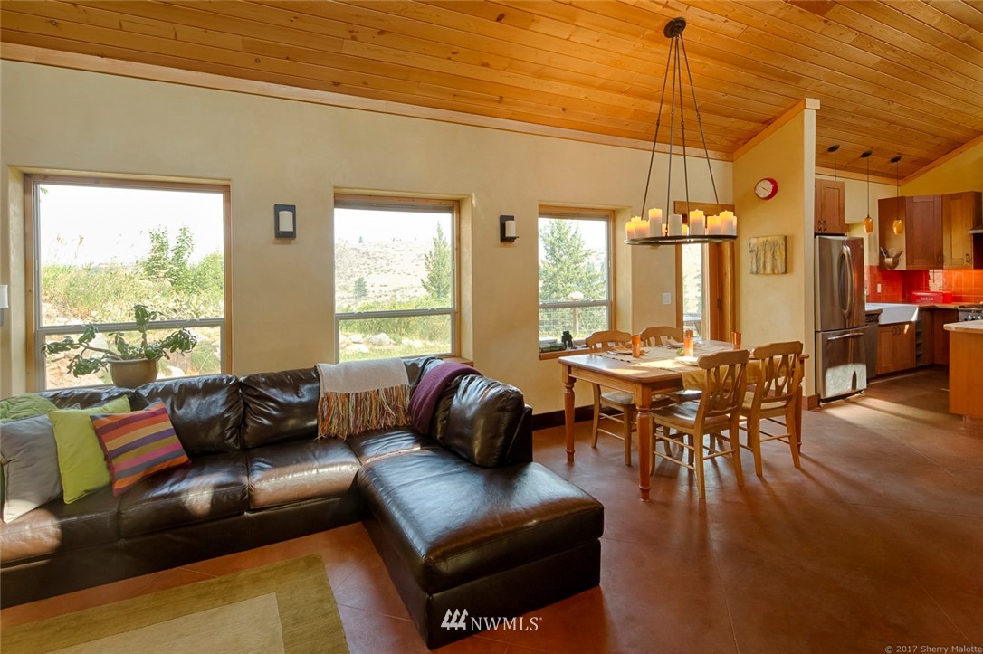 41 Rattlesnake Way Twisp, WA 98856 - Photo 14 of 25