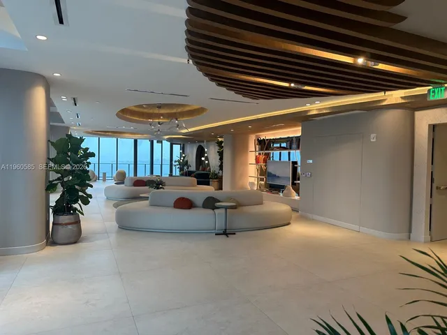 $10,500 | 700 Northeast 24th Street, Unit 2605, Miami, FL 33137