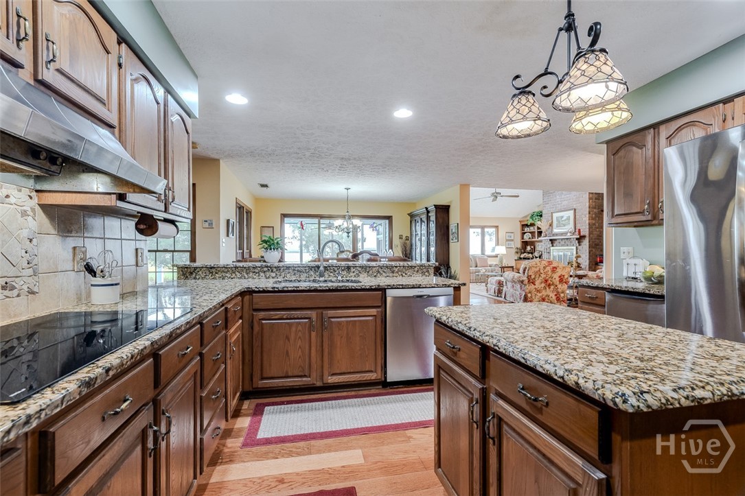 126 Shore Road Savannah, GA 31419 - Photo 24 of 75