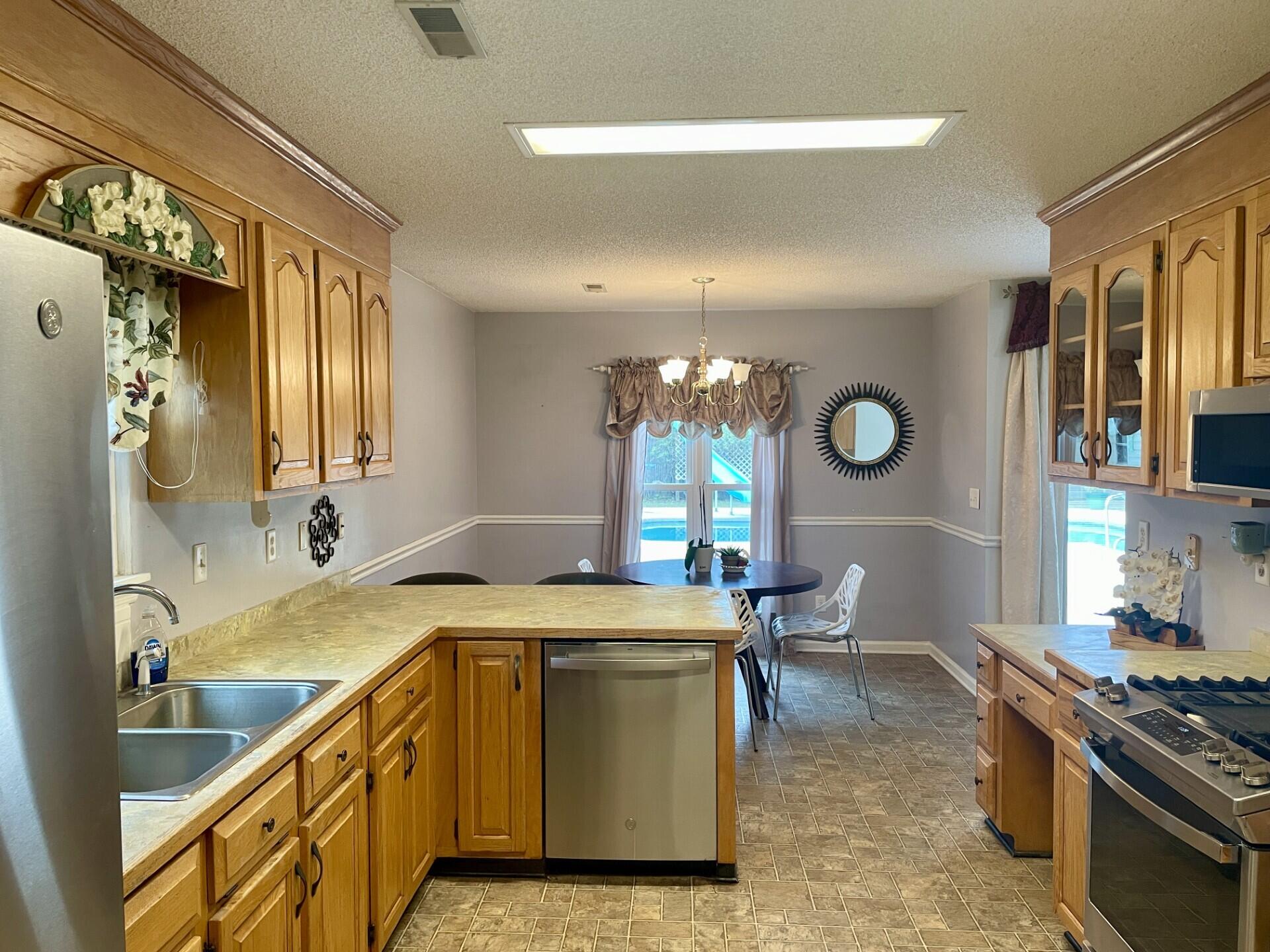 219 Gloria Street Walterboro, SC 29488 - Photo 5 of 45 4 kit