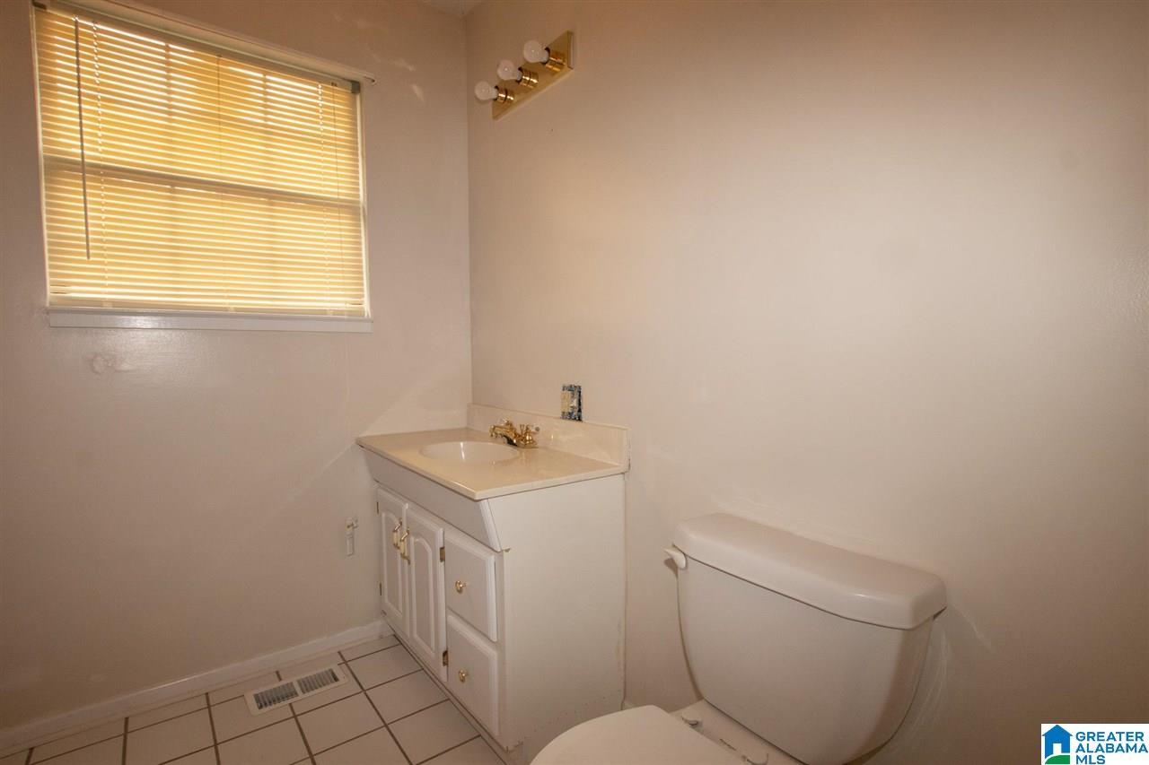 920 Chapel Road Warrior, AL 35180 - Photo 19 of 25