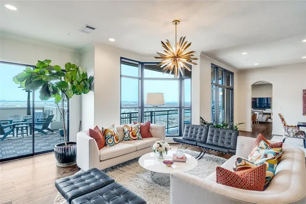 $1,400,000 | 330 Las Colinas Boulevard East, Unit 1508, Irving, TX 75039