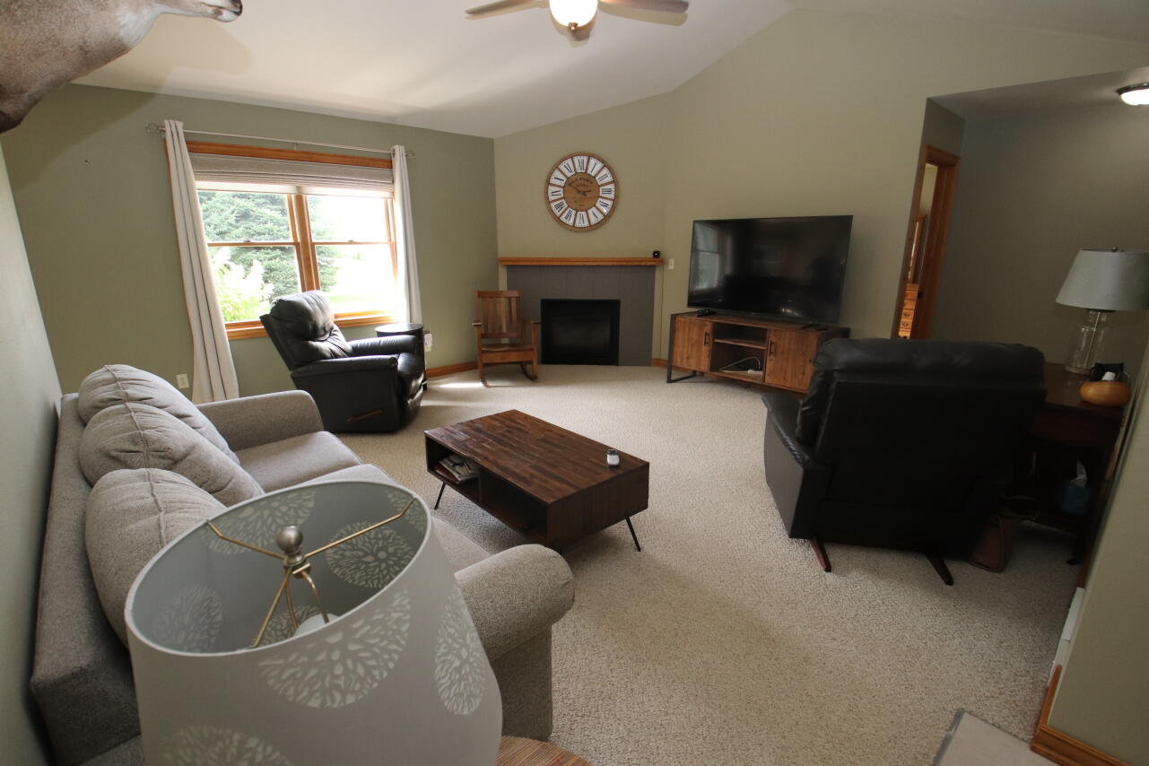 843 Crystal Road Kiel, WI 53042 - Photo 2 of 44 Great Room
