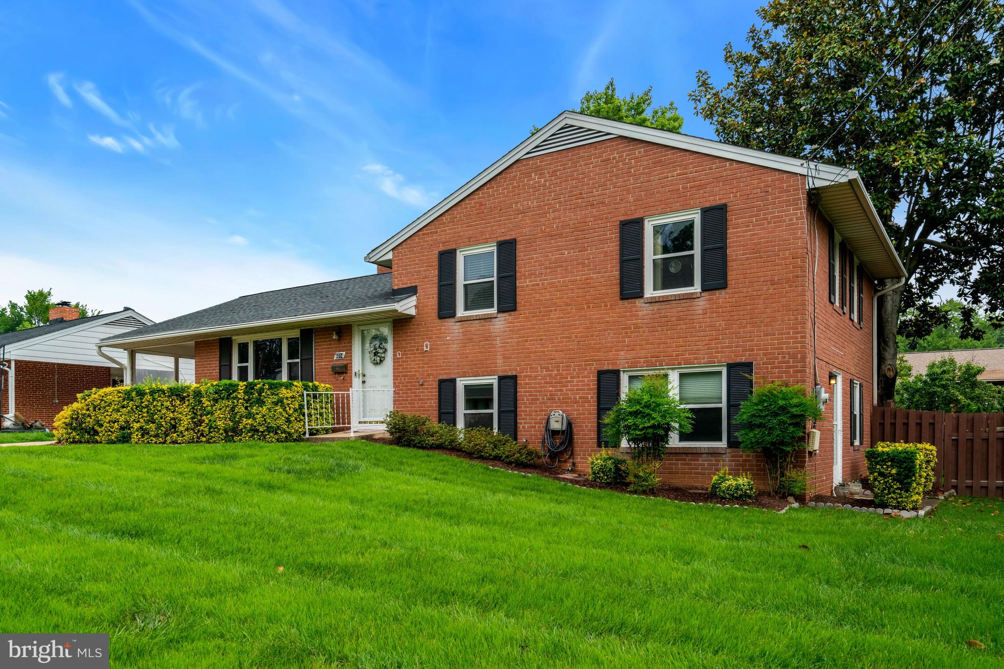 6014 Hibbling Avenue Springfield, VA 22150 - Photo 2 of 28