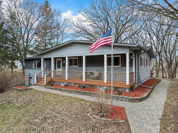 $624,900 | 46729 170th Avenue, Zumbrota, MN 55992
