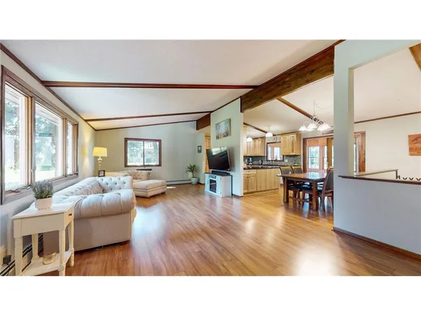 $624,900 | 46729 170th Avenue, Zumbrota, MN 55992