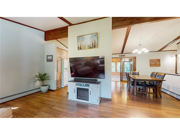 $624,900 | 46729 170th Avenue, Zumbrota, MN 55992