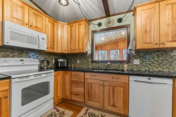 $624,900 | 46729 170th Avenue, Zumbrota, MN 55992