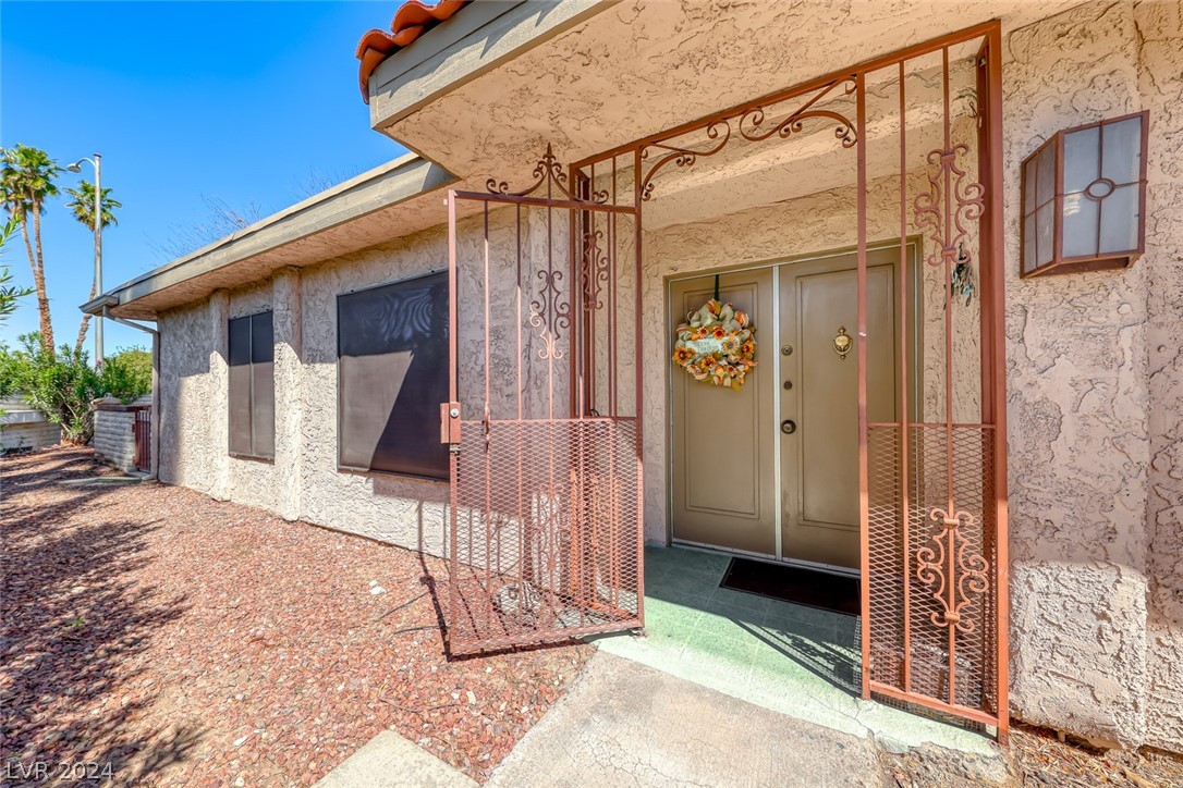 2406 Sabado Street Las Vegas, NV 89121 - Photo 12 of 46