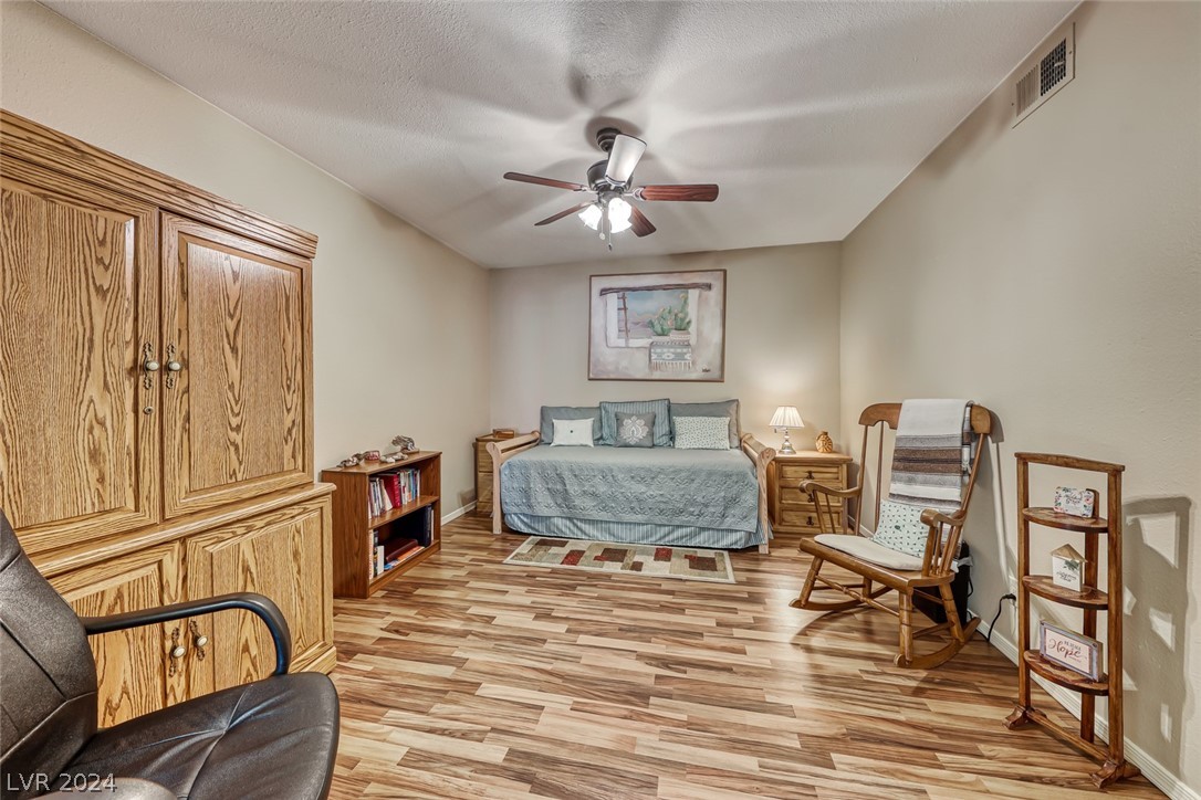 2406 Sabado Street Las Vegas, NV 89121 - Photo 28 of 46